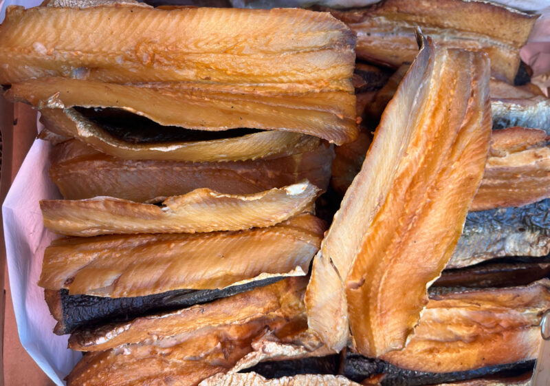 Śledź wędzony na ciepło