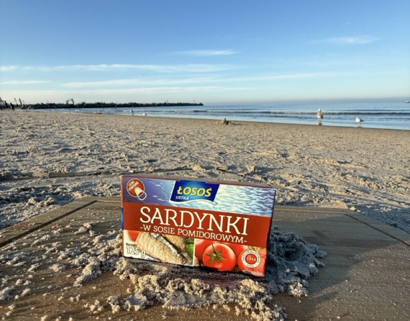 Sardynki w sosie pomidorowym